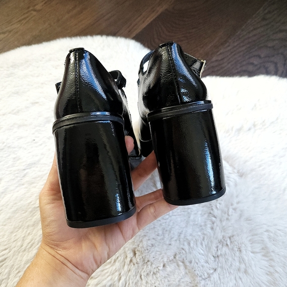 Free People Ruby Strappy Black Patent Leather Mary Jane Platform Pumps - Picture 9 of 11